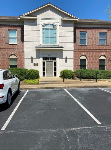 9050 Corporate Gardens Dr, Memphis, TN, 38138